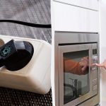 8 električnih naprav, ki jih je treba pred potovanjem vedno izključiti iz električnega omrežja 8 električnih naprav, ki jih je treba pred potovanjem vedno