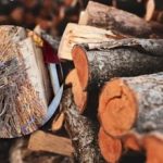 Kako ogreti hišo in prihraniti drva: naše krajanka je delila zanimiv življenjski trik Kako ogreti hišo in prihraniti drva: naše krajanka je delila